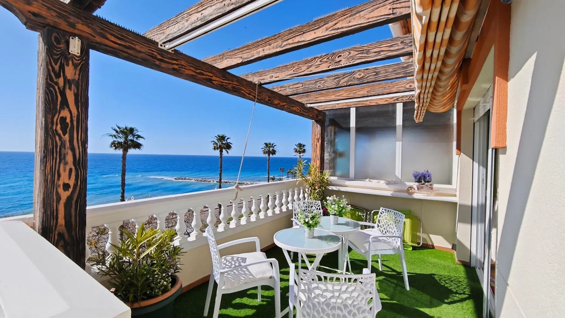 Tu Paraiso Frente Al Mar Atico En Benalmadena