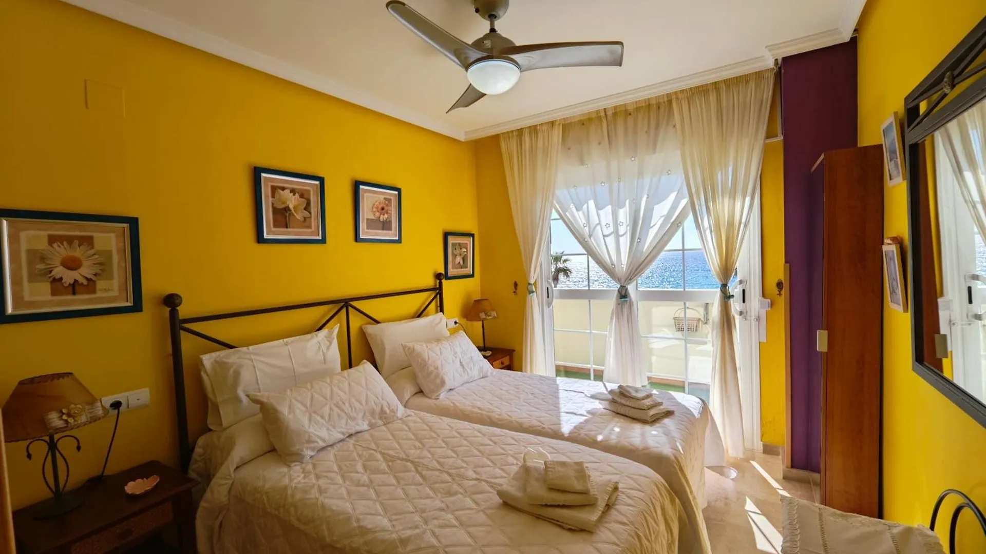 Tu Paraiso Frente Al Mar Atico En Benalmadena Apartment